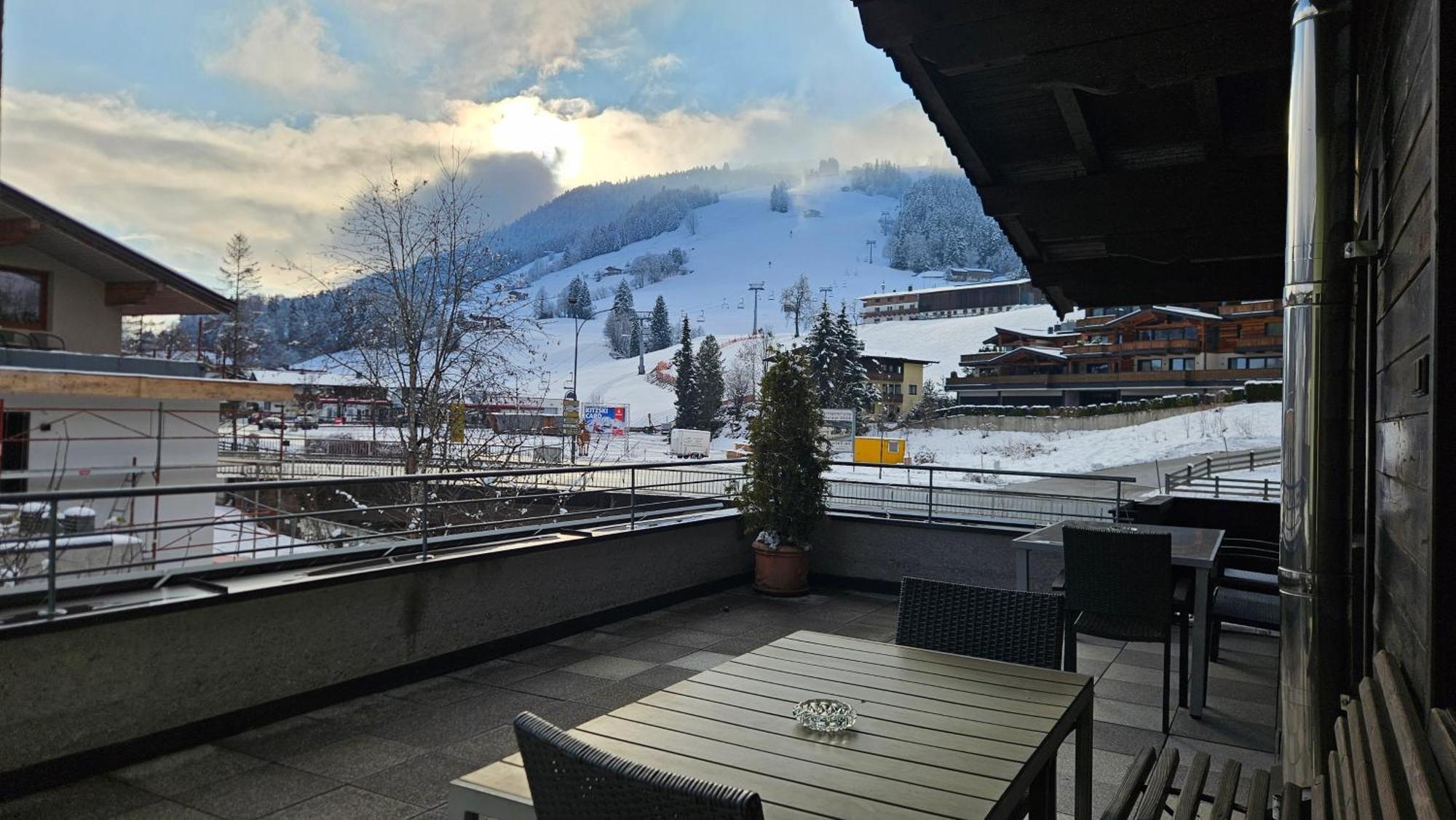 Apartamento Haus Schiwelt Kirchberg in Tirol Exterior foto