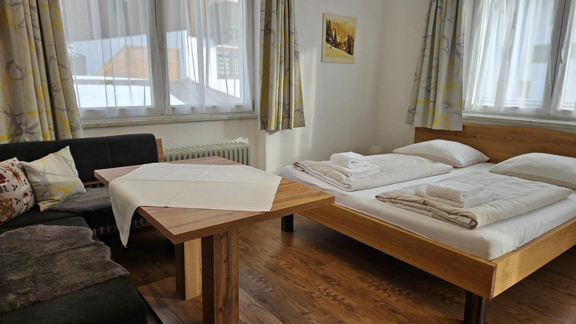 Apartamento Haus Schiwelt Kirchberg in Tirol Exterior foto