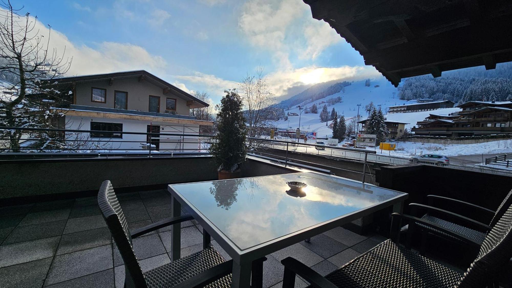 Apartamento Haus Schiwelt Kirchberg in Tirol Exterior foto